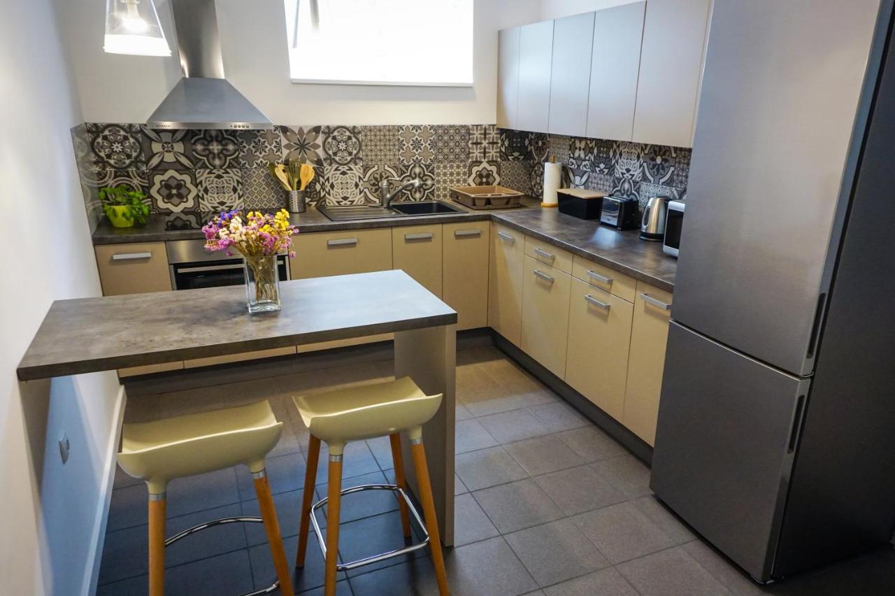 Apartment Nena *